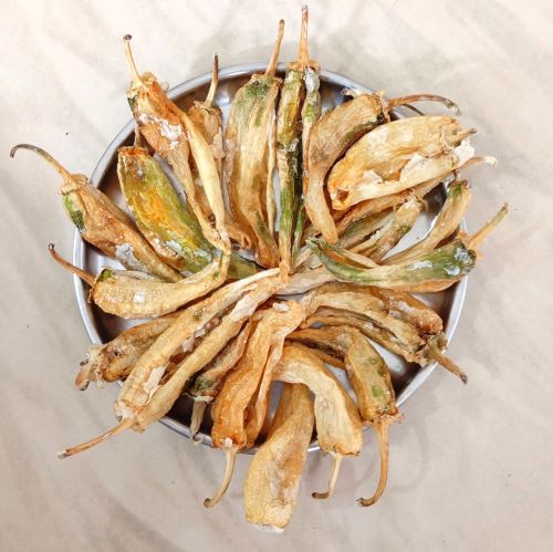 Dahi Mirchi | Taak Mirchi | Curd Dip Sun Dry Chilly | Dried Curd Chillies